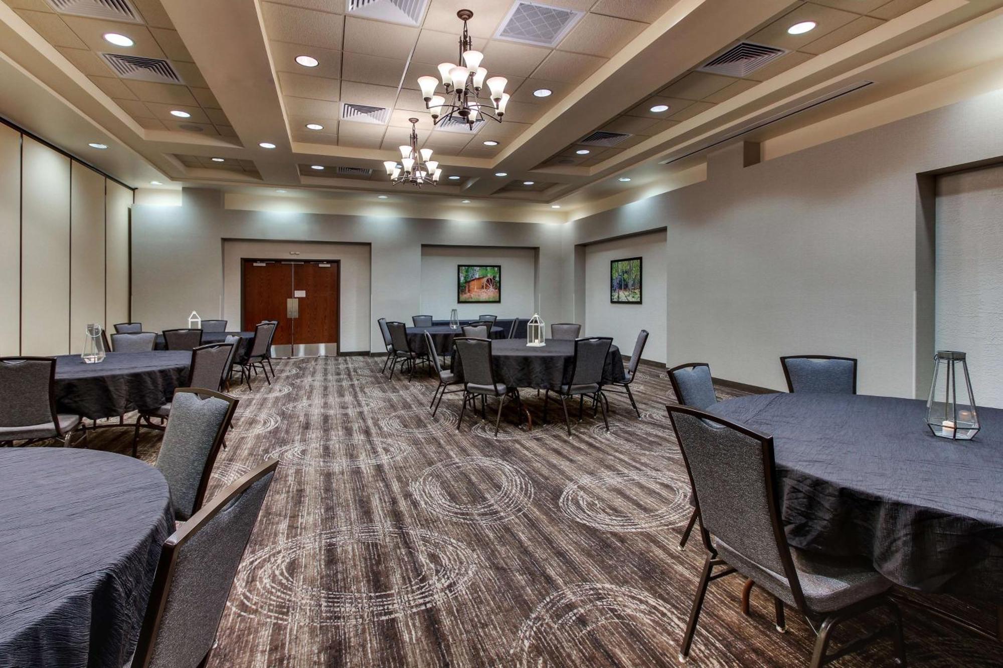 Drury Inn & Suites Phoenix Happy Valley Exteriör bild