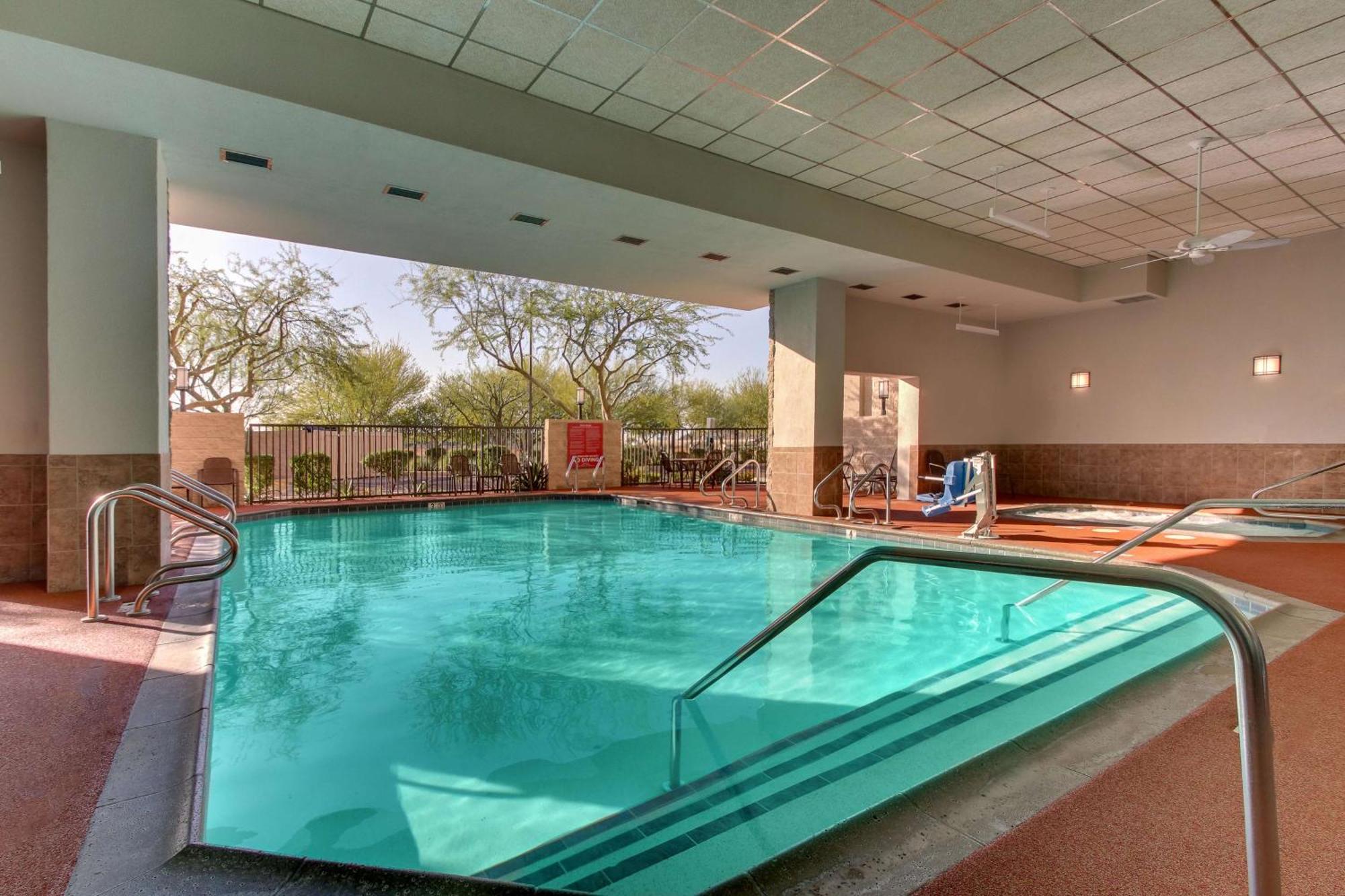 Drury Inn & Suites Phoenix Happy Valley Exteriör bild
