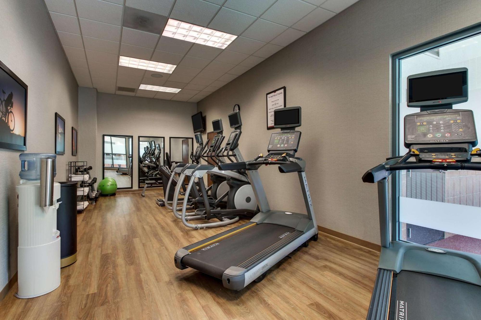 Drury Inn & Suites Phoenix Happy Valley Exteriör bild