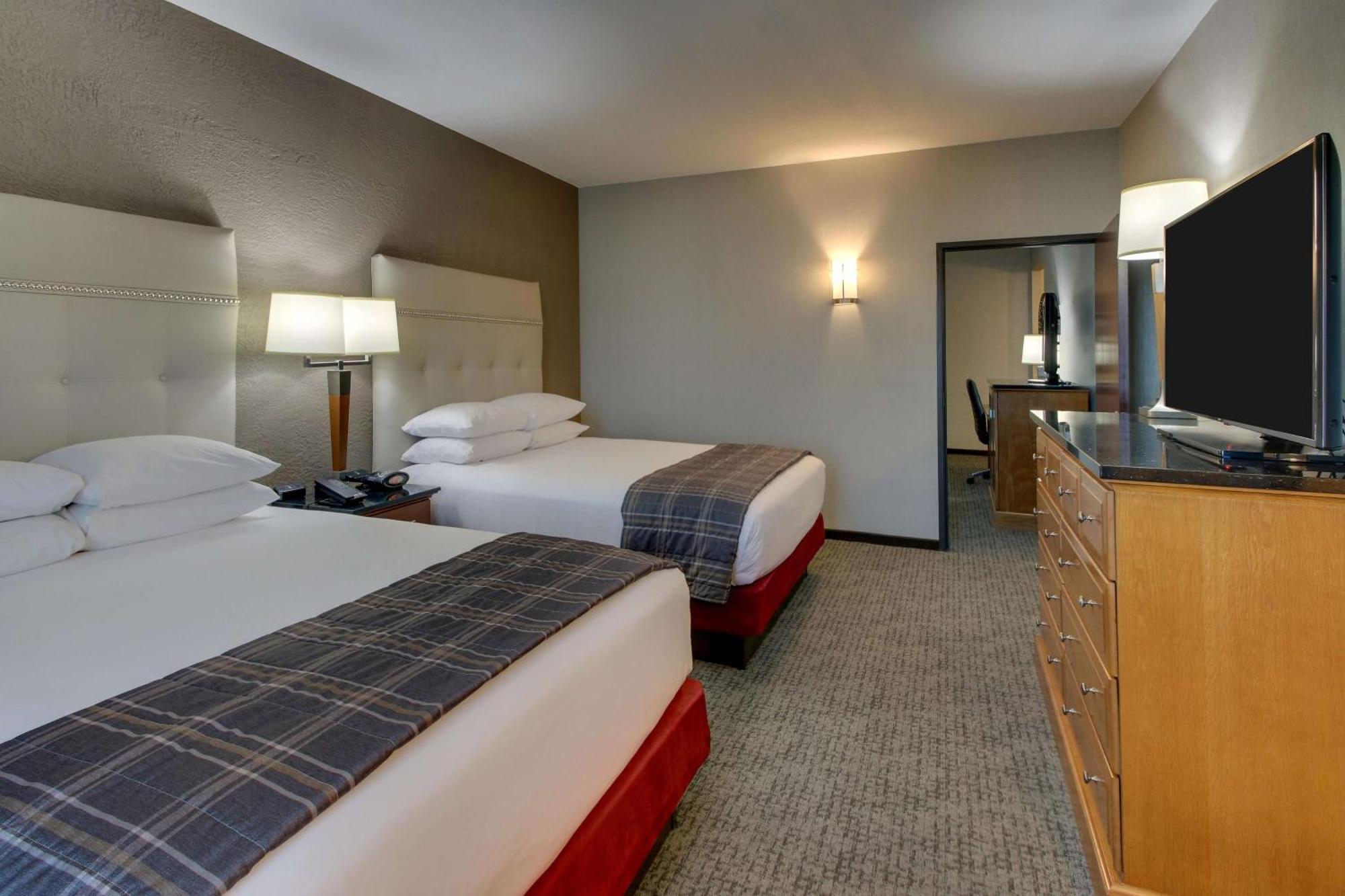 Drury Inn & Suites Phoenix Happy Valley Exteriör bild