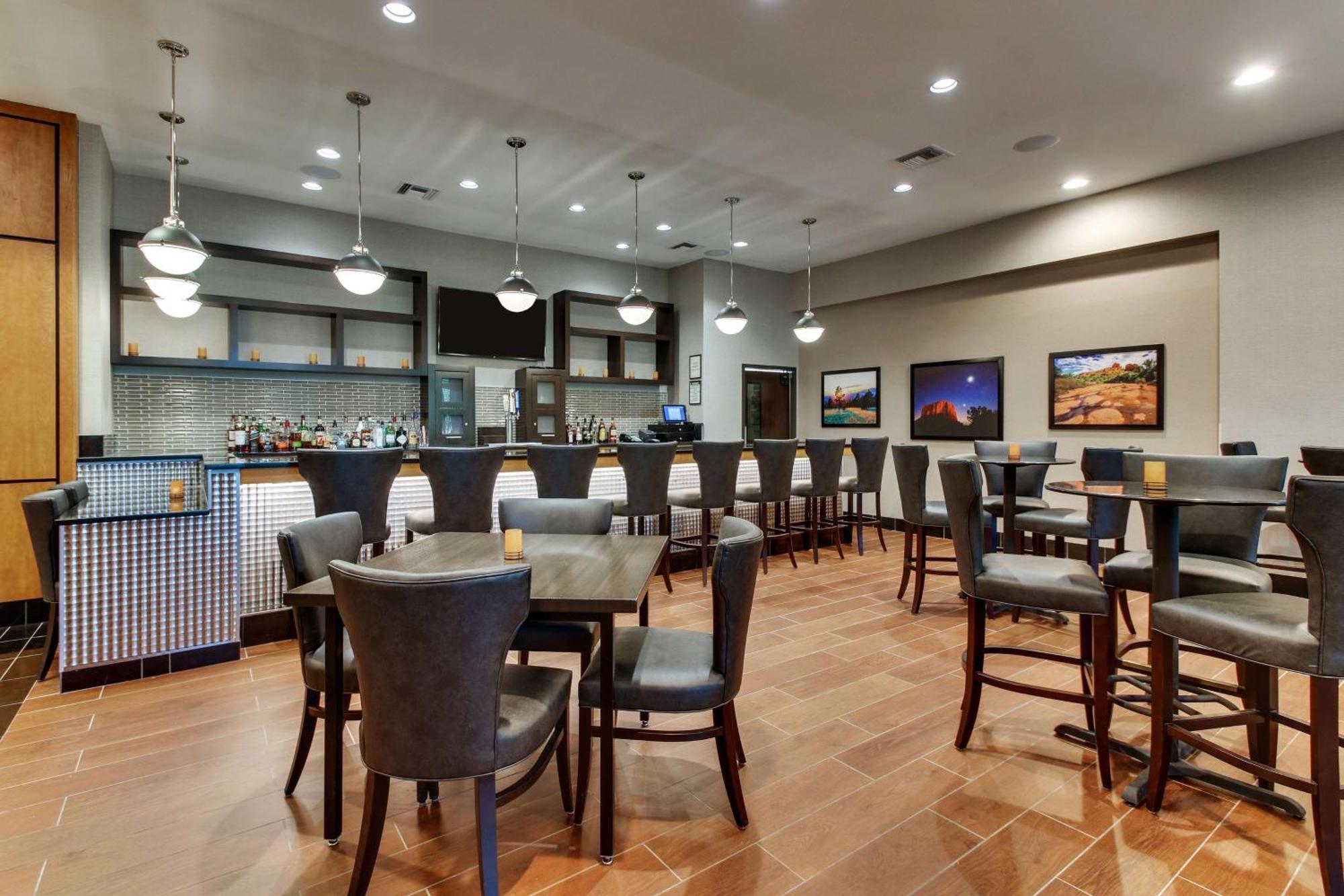 Drury Inn & Suites Phoenix Happy Valley Exteriör bild