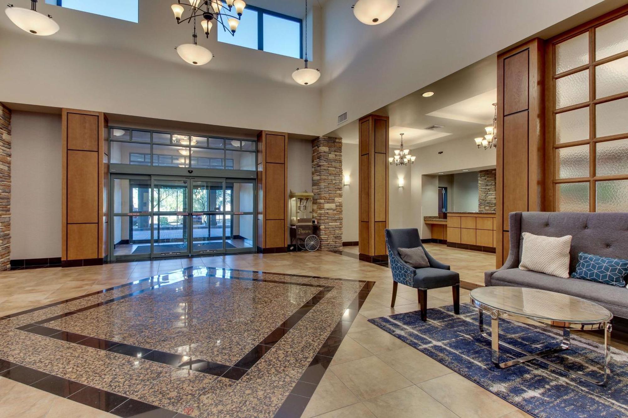 Drury Inn & Suites Phoenix Happy Valley Exteriör bild