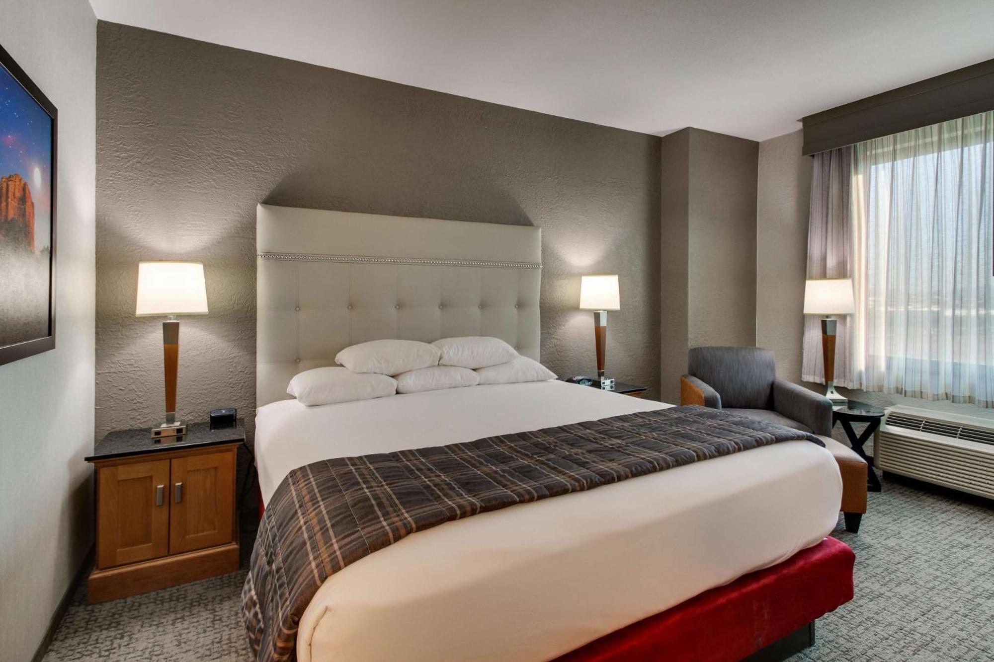 Drury Inn & Suites Phoenix Happy Valley Exteriör bild
