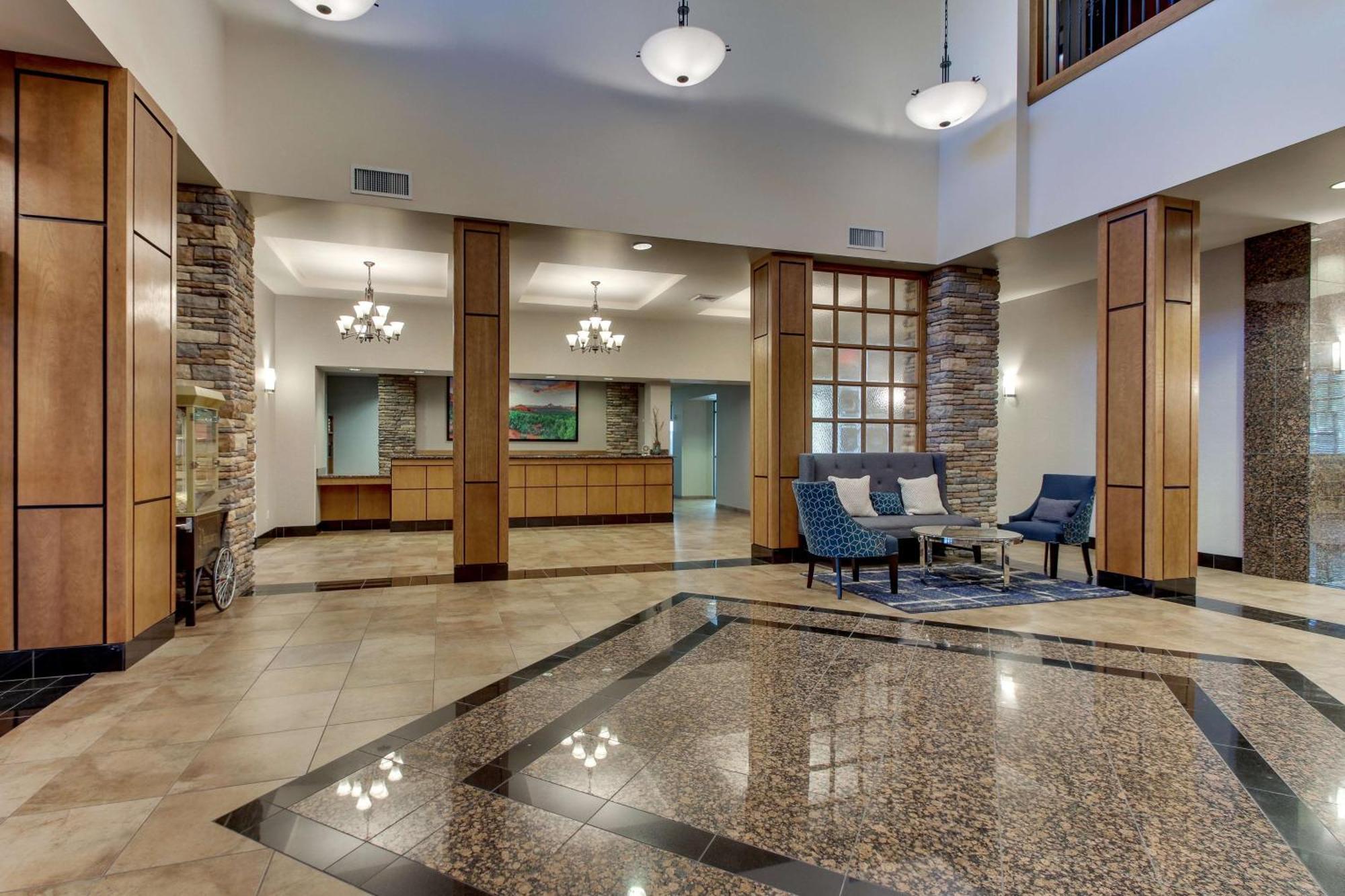 Drury Inn & Suites Phoenix Happy Valley Exteriör bild
